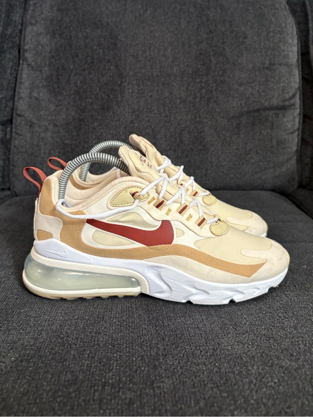 Nike Air Max 270 React Shoes Womens Size 8.5 Beige Running Sneakers AT6174-700
